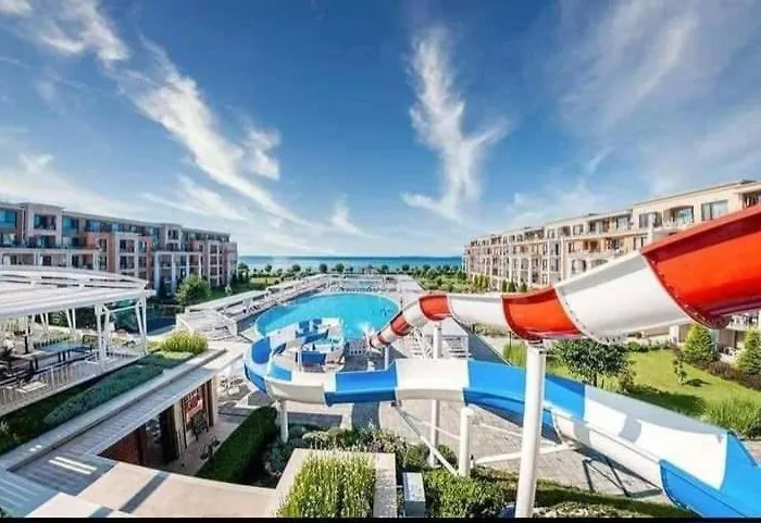 Апартамент Privet In Premier